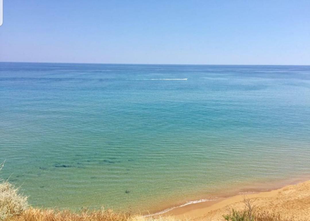 Camping Due Mari Villa Ovile la Marinella Екстериор снимка