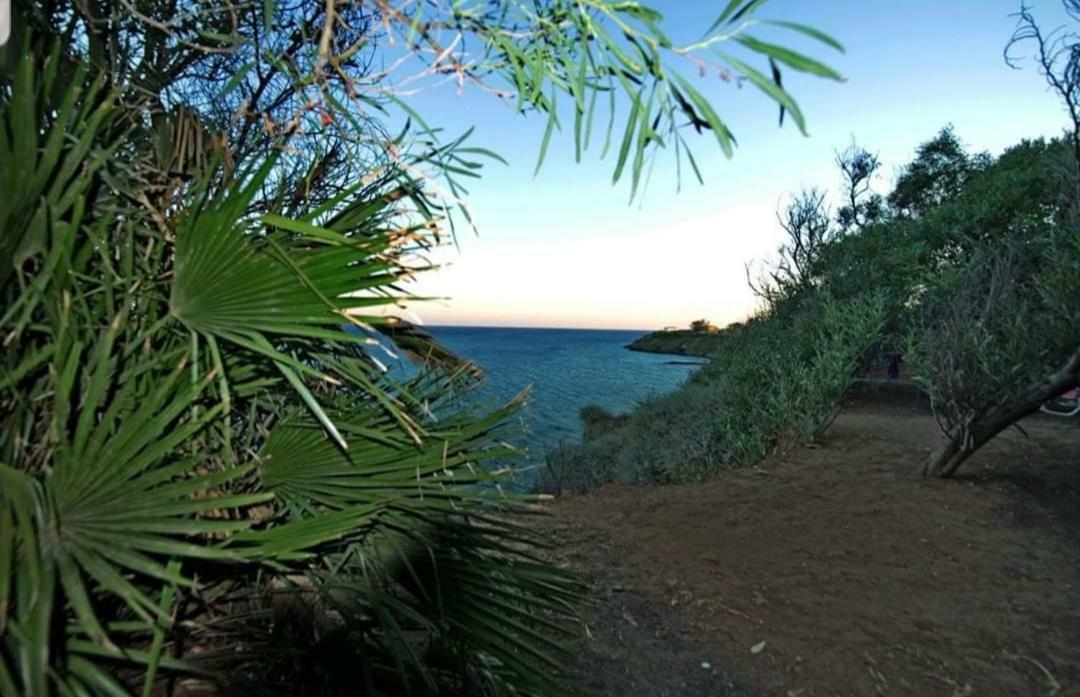 Camping Due Mari Villa Ovile la Marinella Екстериор снимка